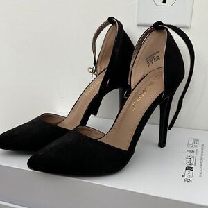 Dream Pairs Elegant Black Heels